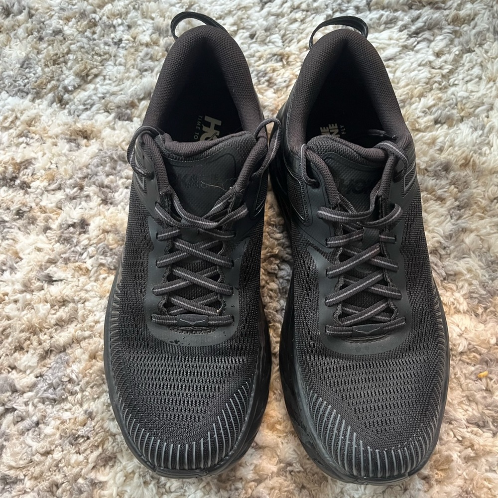 Hoka Bondi 7 (size 9.5 US, 43 ⅓ EU) NWOT